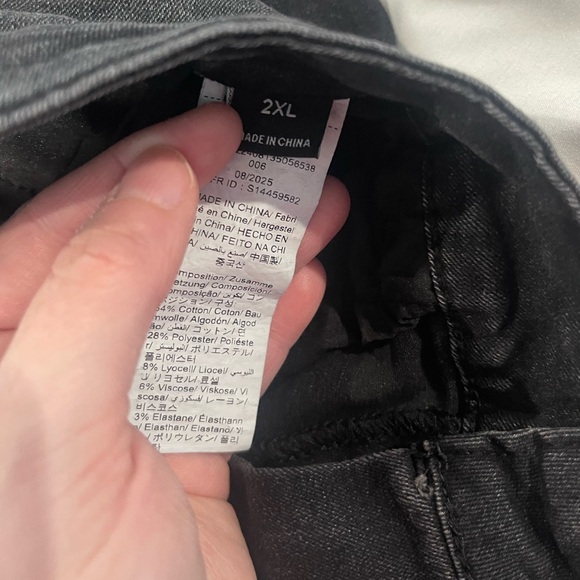 SHEIN Black Denim Jeans 2XL - Picture 4 of 4